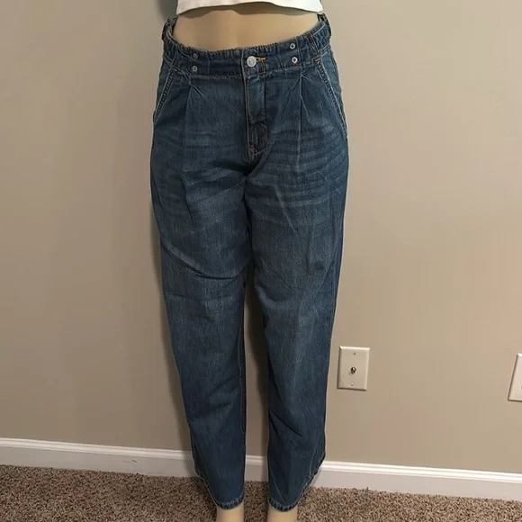 Pilcro The Pleated Baggy Jeans size 26P - Picture 8 of 13